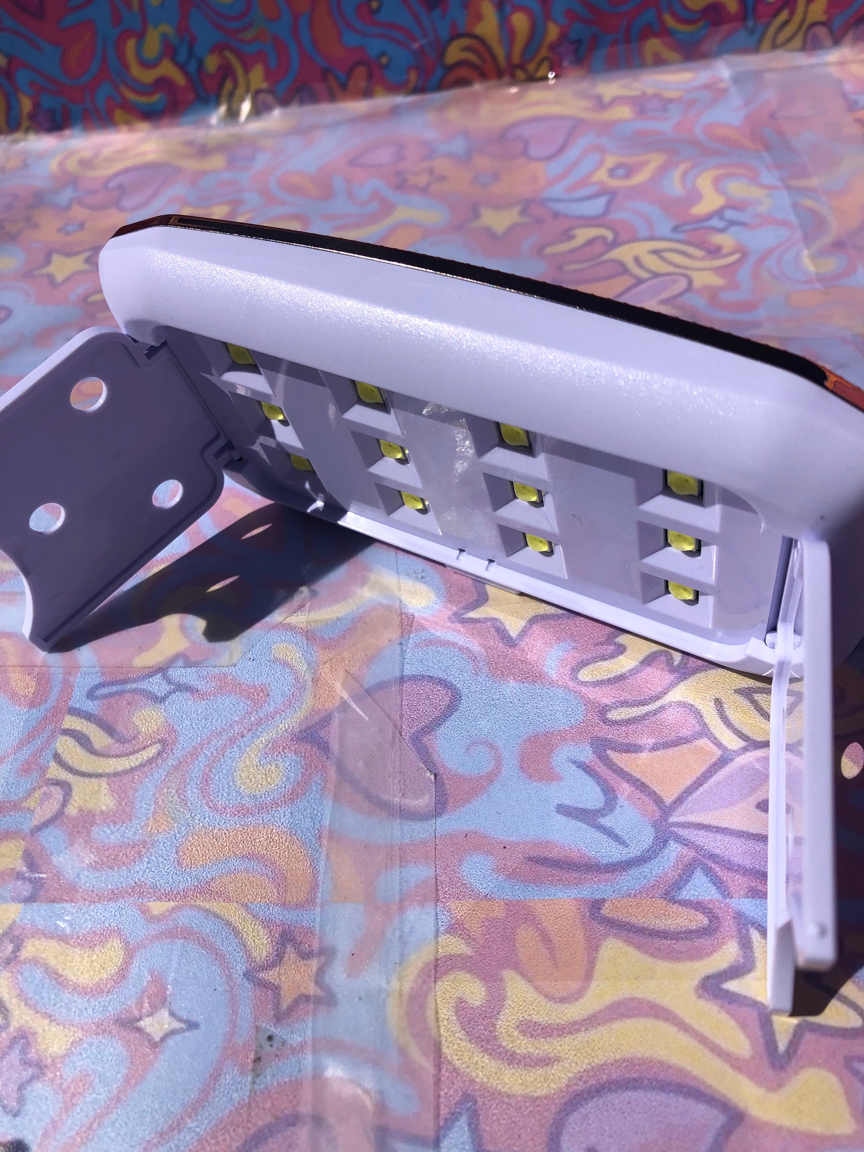Lampe UV/LED 36W – Noir & Contour Doré